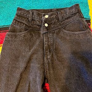 Vintage Black Ropers